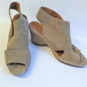 L' Amour Des Pieds Shoes Oswin Wide Strap Wedge Buff Suede Comfort Size 6.5